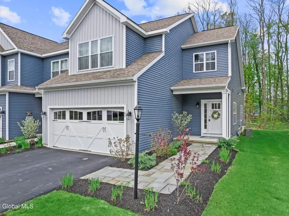 6C Macoun Drive, Clifton Park, NY 12065