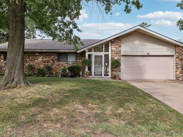 5848 S Maplewood Ave, Tulsa, OK 74135
