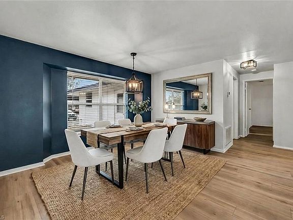 5th image of 225 Pebble Beach CIR