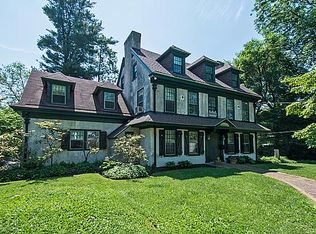 230 W Allens Ln, Philadelphia, PA 19119