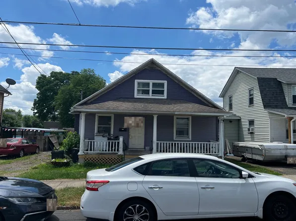 738 Bennett St, Luzerne, PA 18709