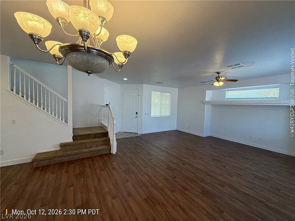 4 bed, 2.5 bath, 1965 sqft, $2,026 — Photo 2