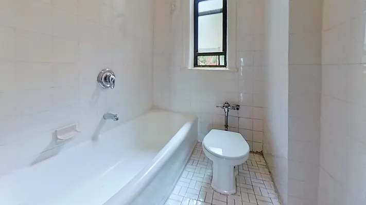Rented by Keller Williams NYC | media 16