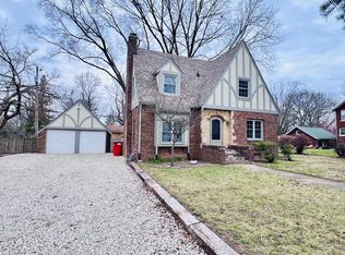 1604 W Springfield Ave, Champaign, IL 61821