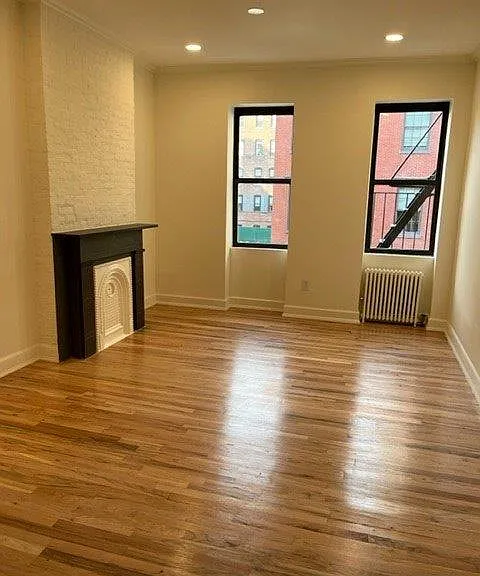 36 E 4th St #3FW — Photo 3