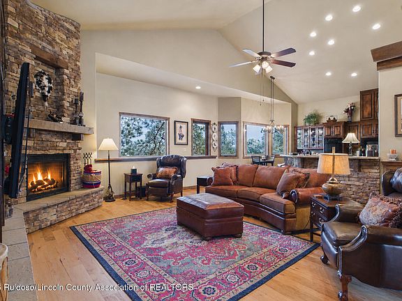3rd image of 113 Bald Eagle Ct