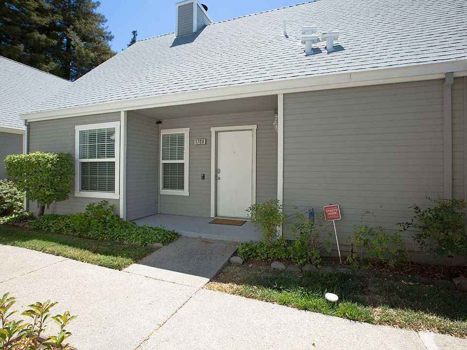 1st image of 1709 Somerset Pl