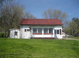 408 W Franklin St, Nelsonville, OH 45764