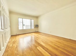 723 S Mansfield Ave #206A, Los Angeles, CA 90036