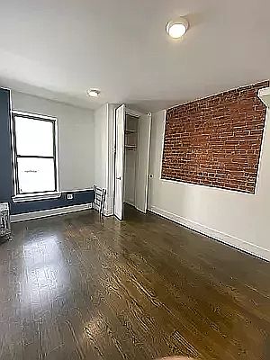 5th image of 125 Sterling St APT 14