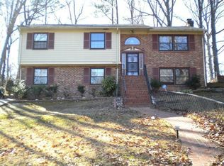 6106 Hudswell Ln, North Chesterfield, VA 23234