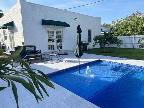 4th image of 232 Dixie Blvd #232