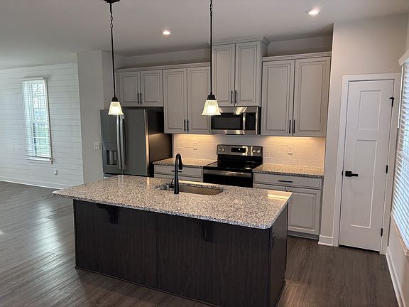 3rd image of 420 Park Ave #51