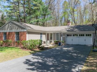 153 Inverness Ln, Longmeadow, MA 01106