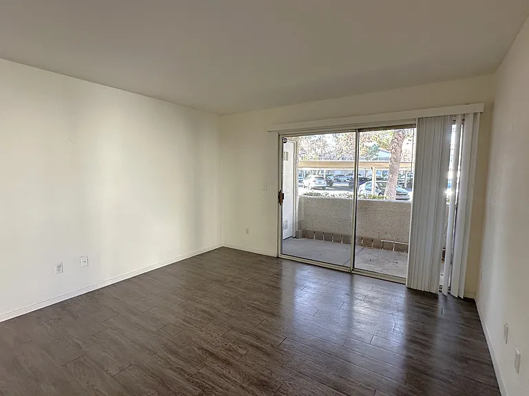 3067 Key Largo Dr #102 — Photo 6