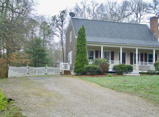 54 Woodland Ave, Mashpee, MA 02649