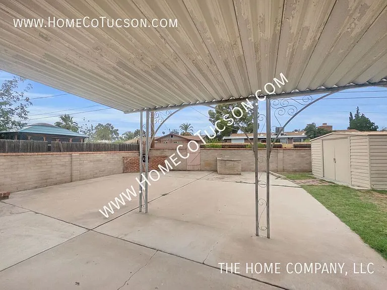 4738 E Cooper St — Photo 27