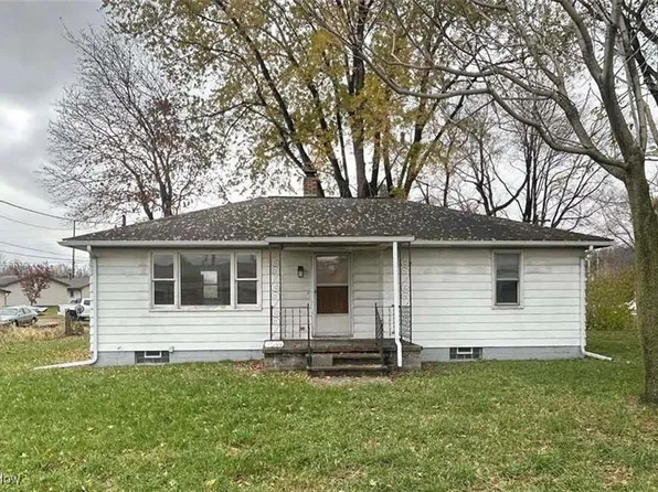 109 1/2 Roosevelt St, Minerva, OH 44657