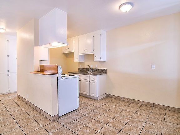 2nd image of 20412 Cohasset St #24