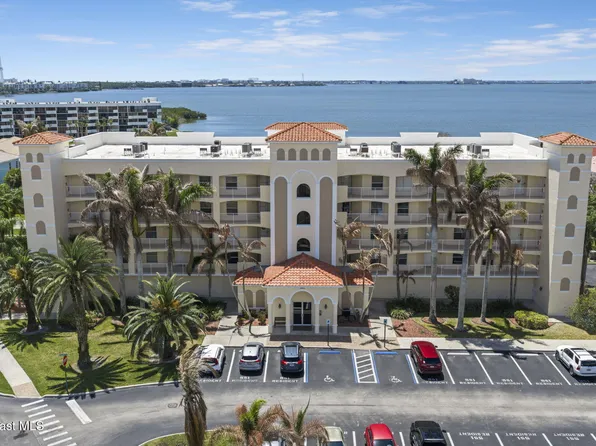 551 Casa Bella Dr Unit 203, Cape Canaveral, FL 32920