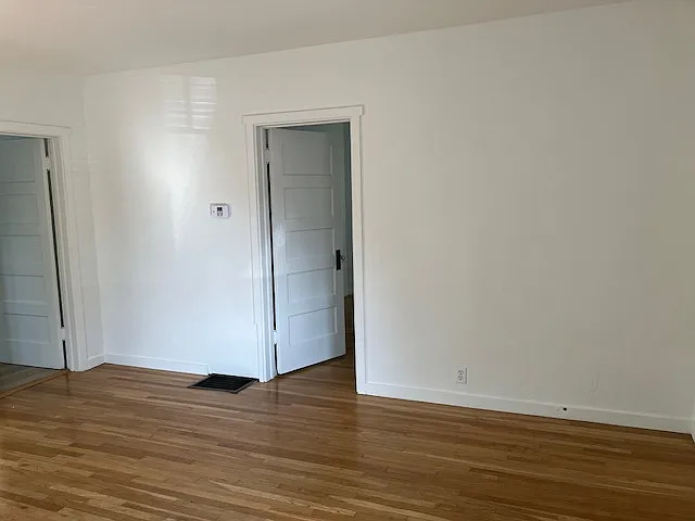 Living room looking toward front bedroom