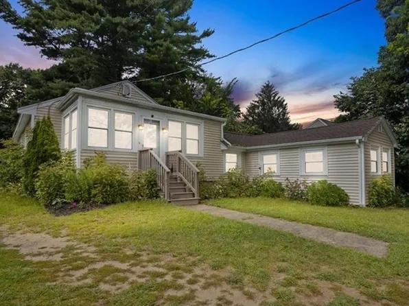 534 Summer St, East Bridgewater, MA 02333