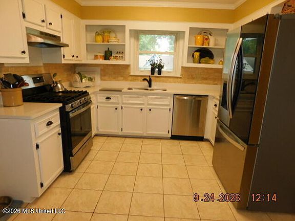 3rd image of 7342 Holly Grove Dr