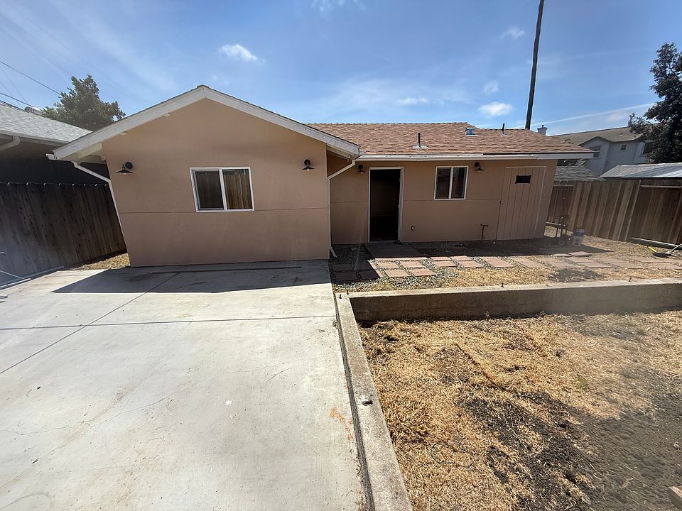 1st image of 329 Tennyson Rd #327