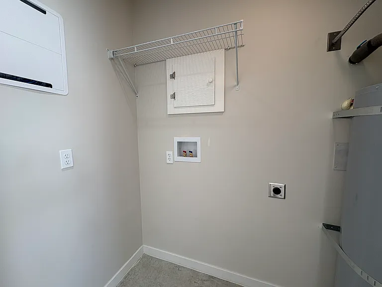 2210 N Arden Ct #B — Photo 39