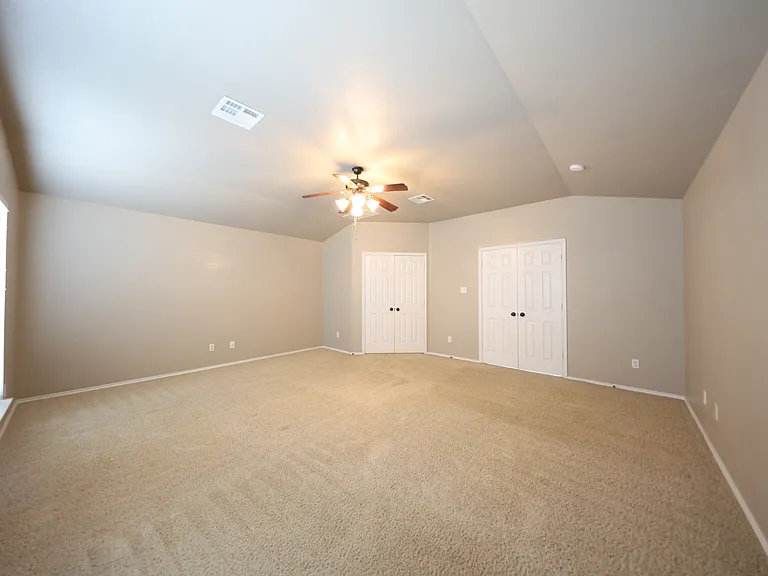 2203 Ryan Dr — Photo 20