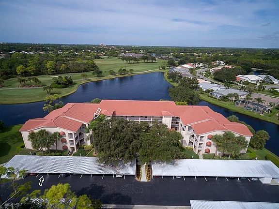 3rd floor, covered parking, elevator,and storage