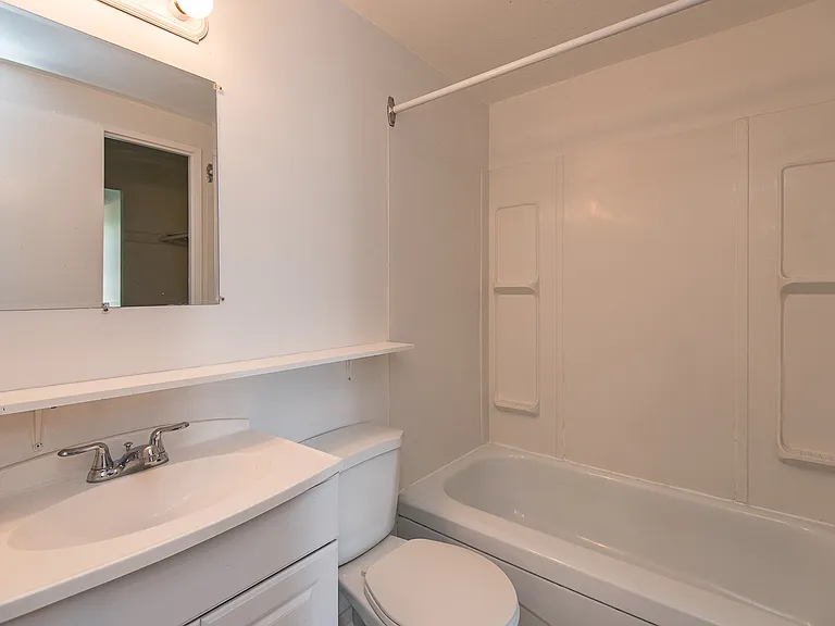 2176 Blossom Dr #26 — Photo 2