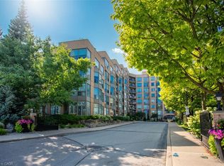 Bronte Harbour Club, Oakville, ON L6L 6L9