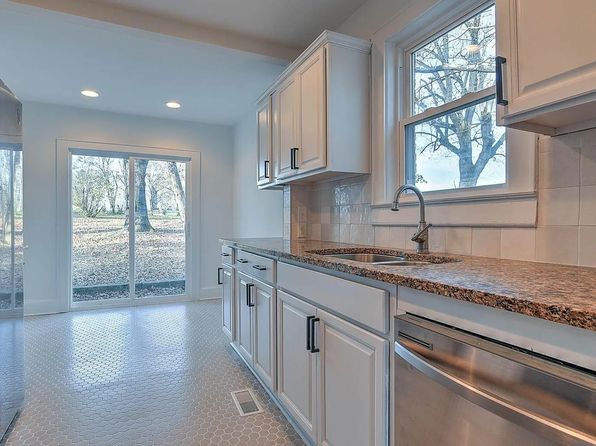 147 Gray Station Rd