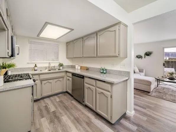 The Oaks at Jornada, 9401 Jornada Ln #9301-5, Atascadero, CA 93422