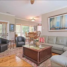 8 Promontory Court — Photo 3