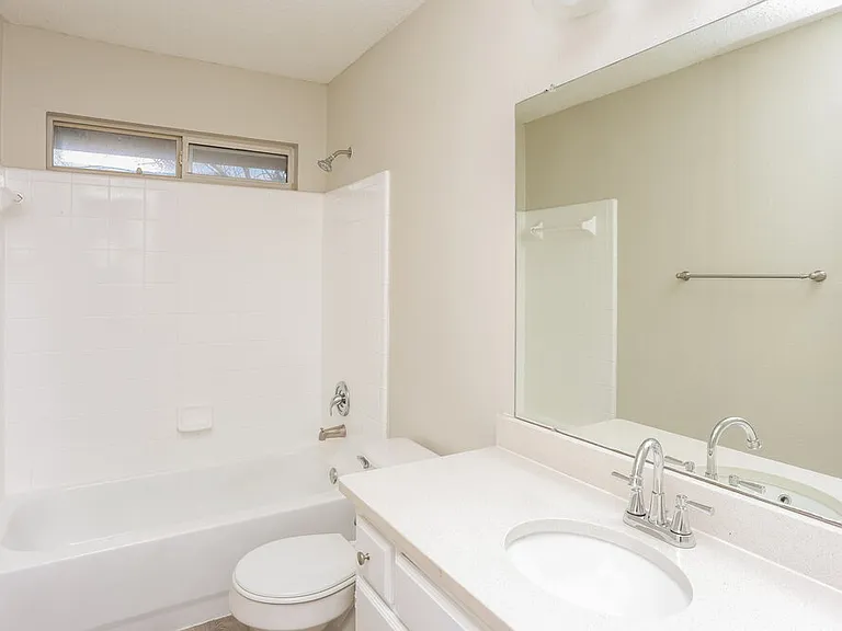 1530 Aberdeen Dr — Photo 16