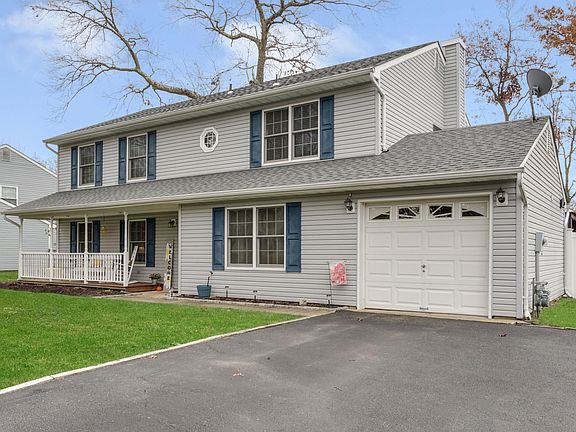 4th image of 233 Oak Lane