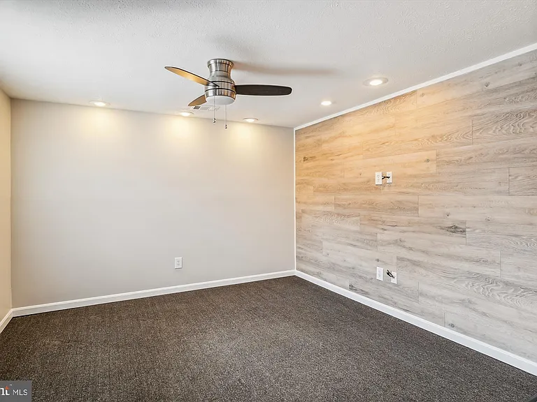 3512 Old Crown Dr — Photo 8