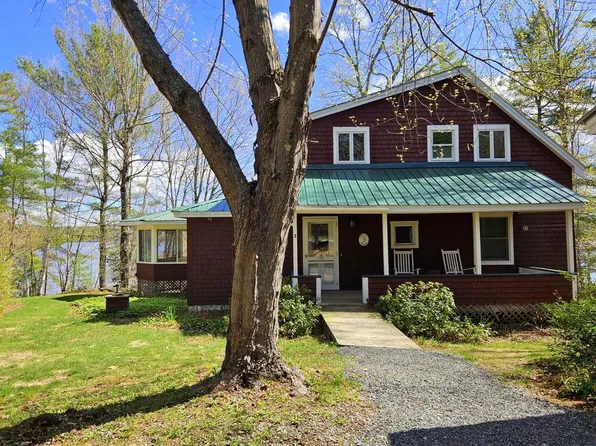3 Pullo Road, Wilton, ME 04294