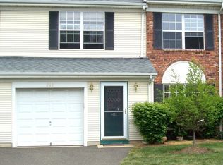 268 Dochery Pl, Somerset, NJ 08873