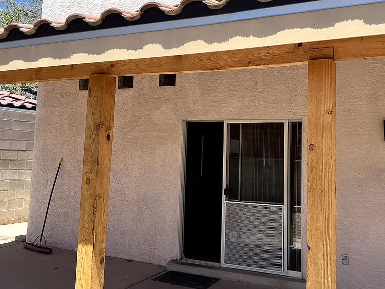 10209 Arroyo Bend Dr NW — Photo 3