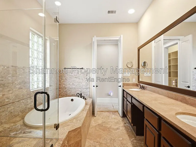1652 Norfolk St #B — Photo 42