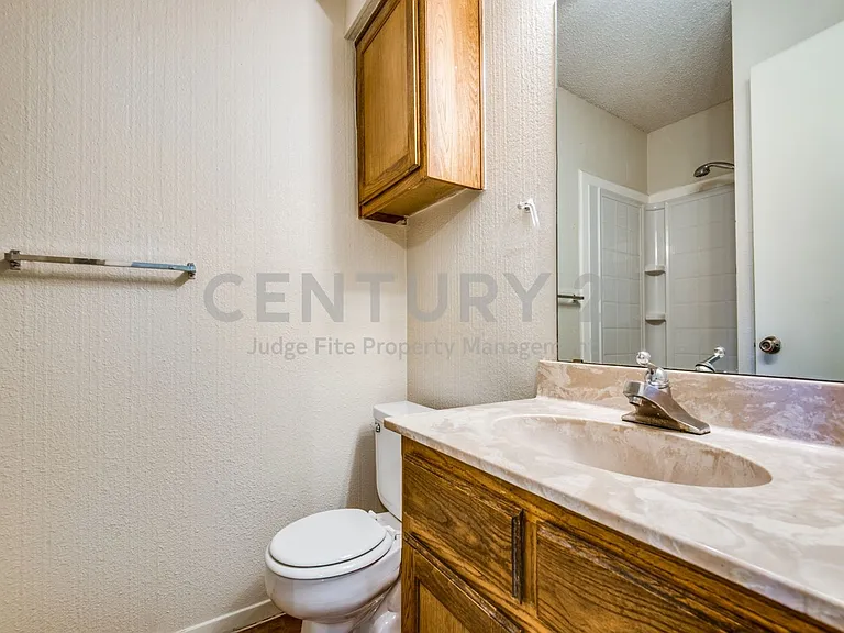 929 W Hickory St #A-10 — Photo 12