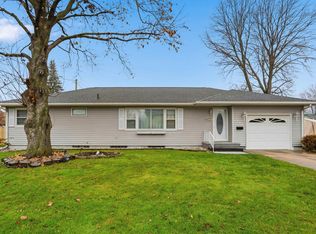307 7th Ave SE, Independence, IA 50644