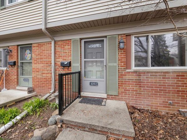 3092 Williamsburg Rd, Ann Arbor, MI 48108