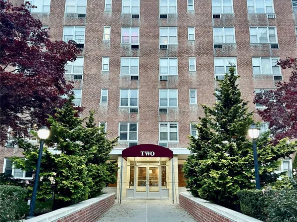 2 Sadore Lane #6N, Yonkers, NY 10710