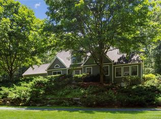 56 Hickory Dr, South Glastonbury, CT 06073