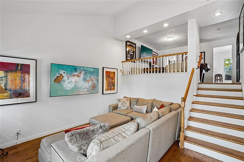 27 Tiburon Ct, Manhattan Beach
