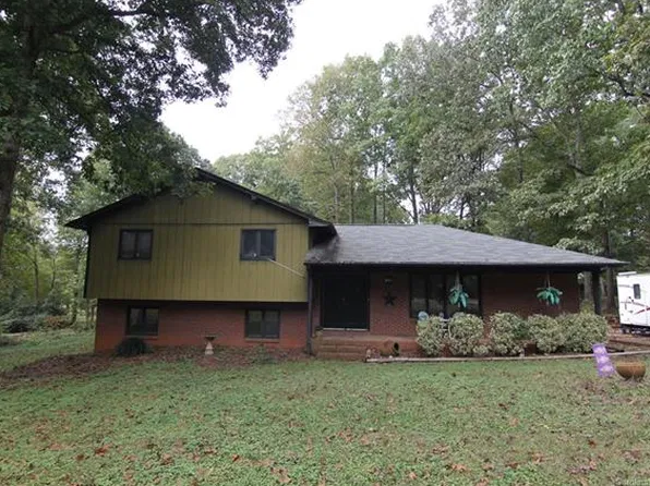 630 Redbird Ln, Gastonia, NC 28056
